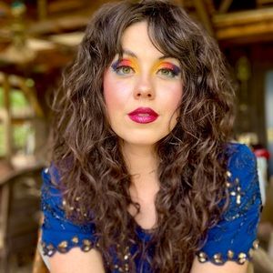 Meet your Posher, Andi